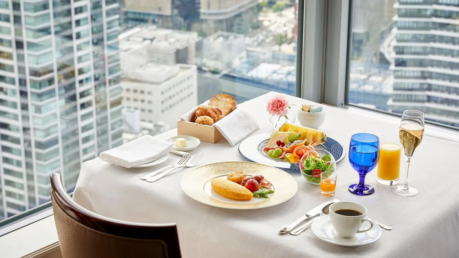 The Ritz-Carlton Osaka Hotel