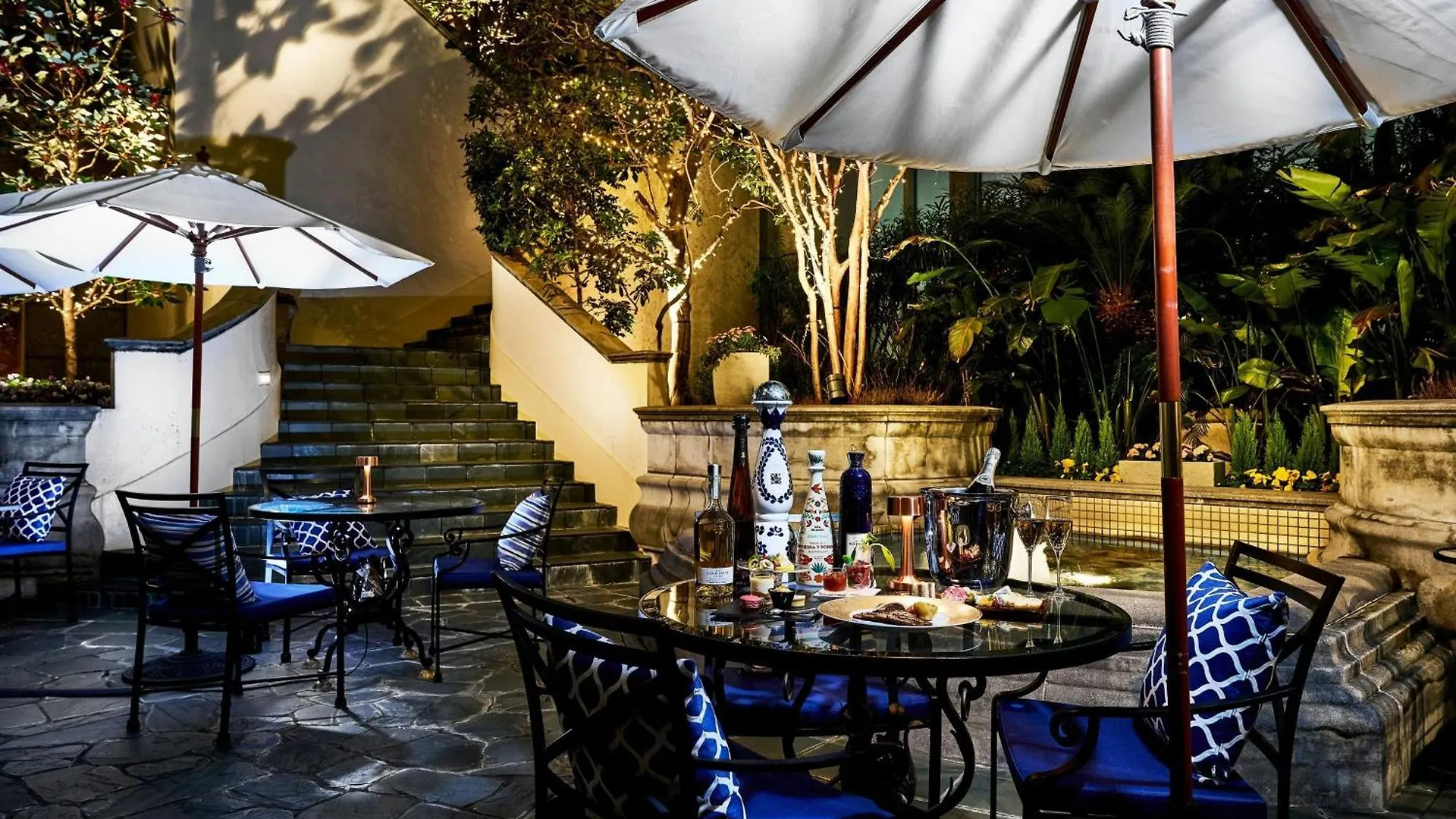 The Ritz-Carlton Osaka Hotel 5*,